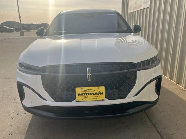 2025 Lincoln Nautilus Premiere Watertown SD