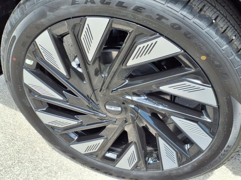 2025 Lincoln Nautilus Reserve Del Rio TX