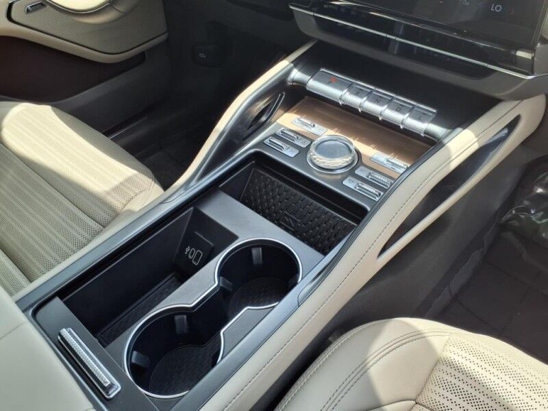 2025 Lincoln Nautilus Reserve Del Rio TX