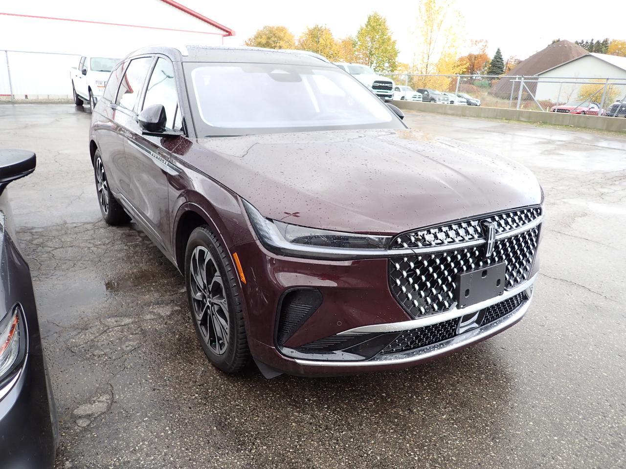 2025 Lincoln Nautilus Reserve AWD