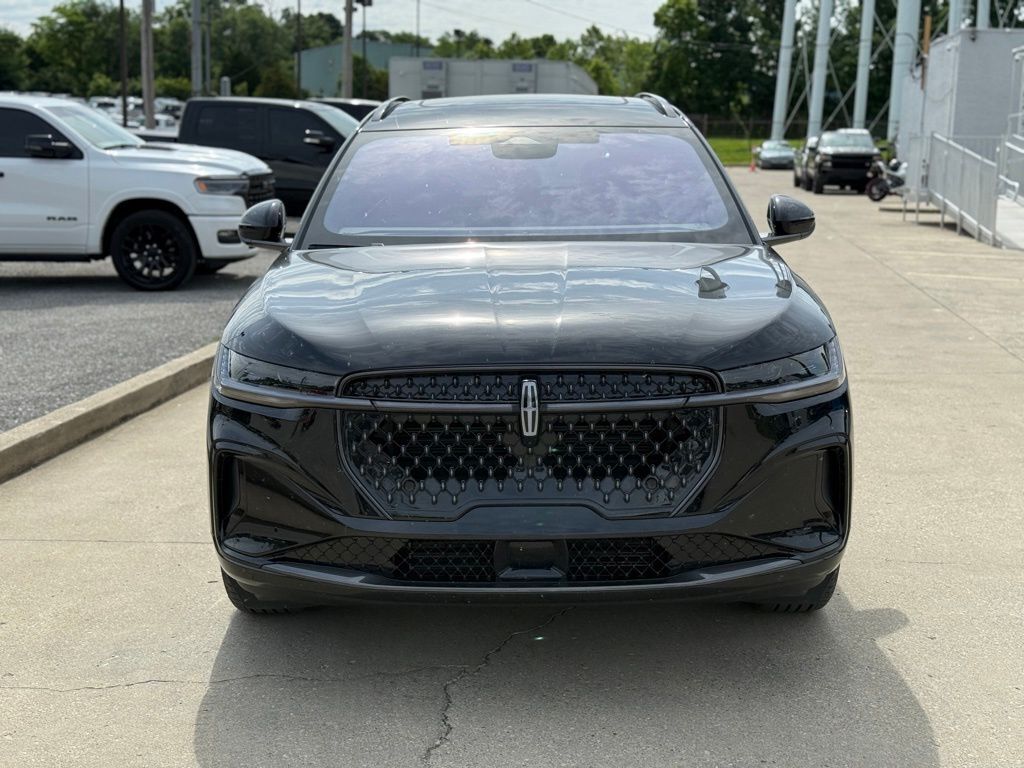 2025 Lincoln Nautilus Reserve