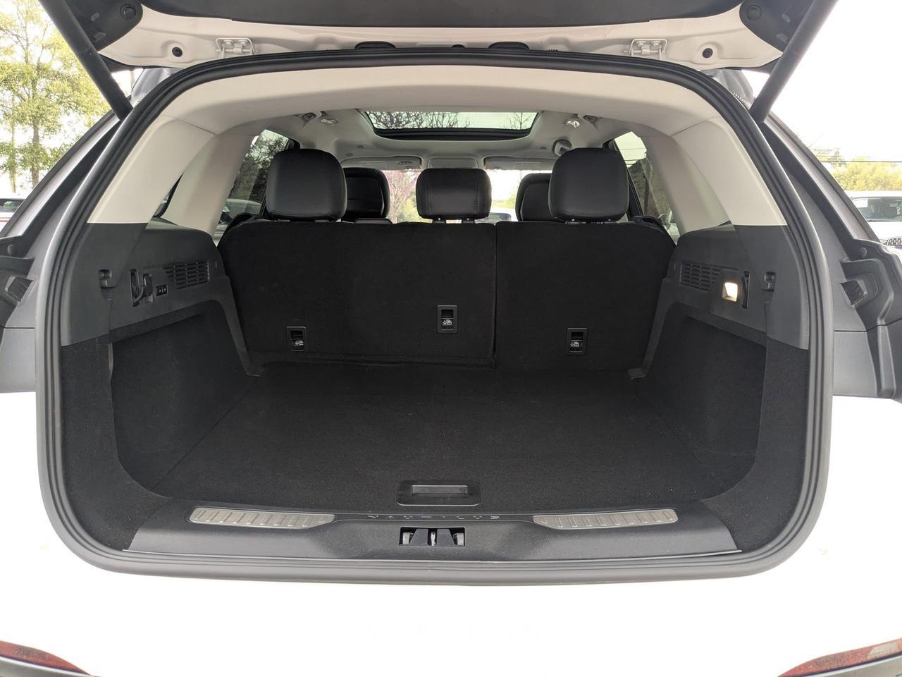 2025 Lincoln Nautilus Reserve