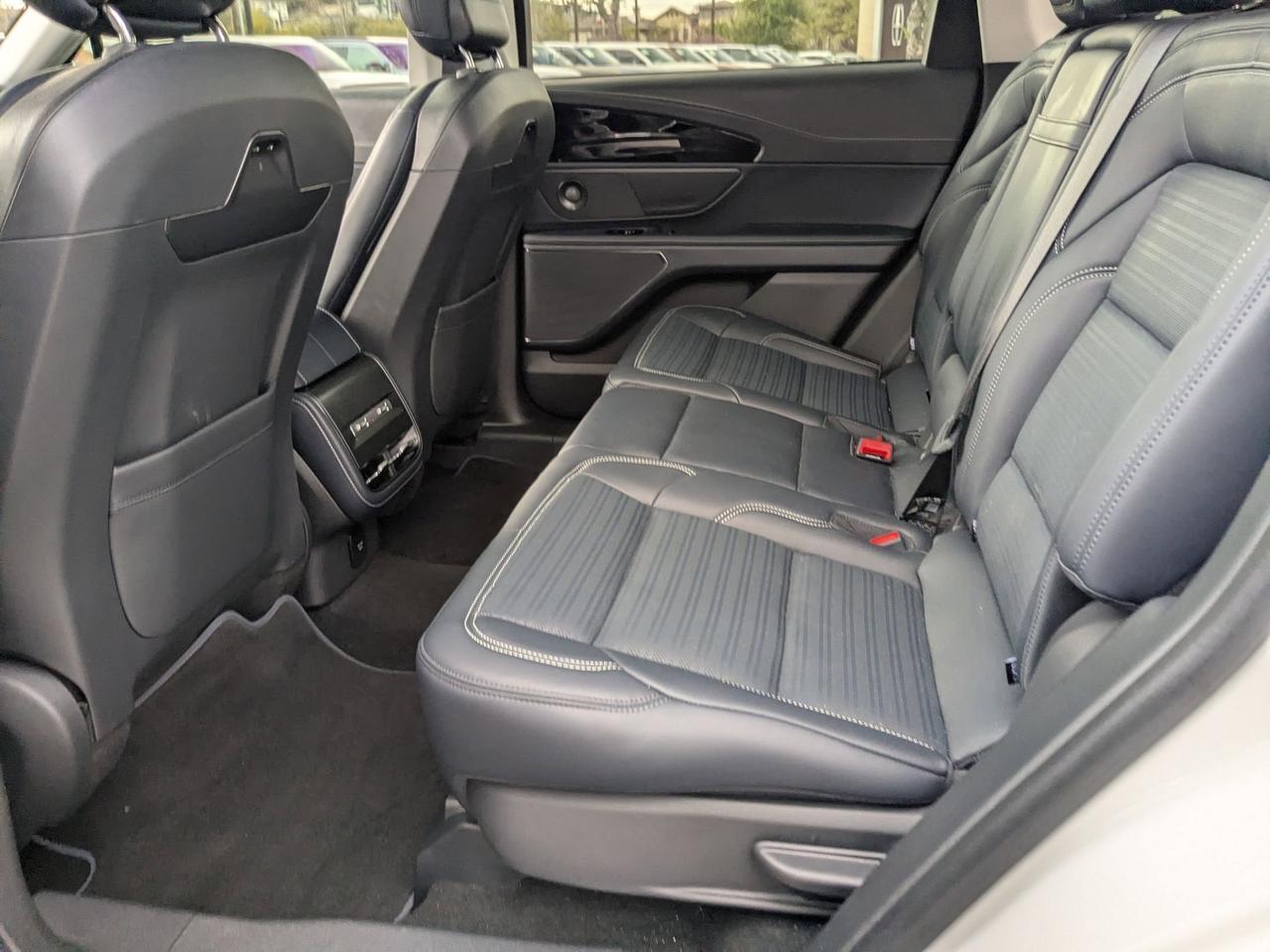 2025 Lincoln Nautilus Reserve