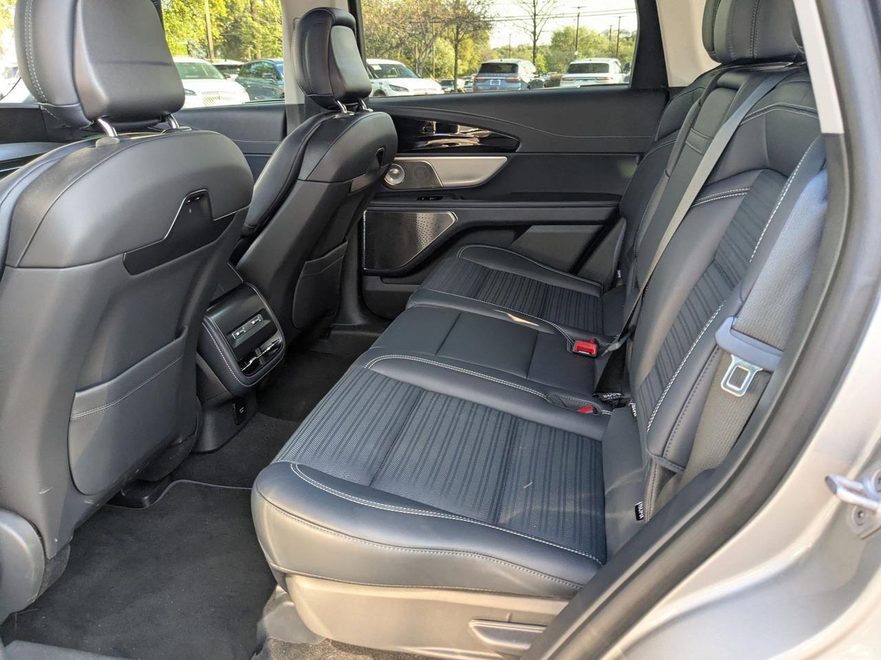 2025 Lincoln Nautilus Reserve