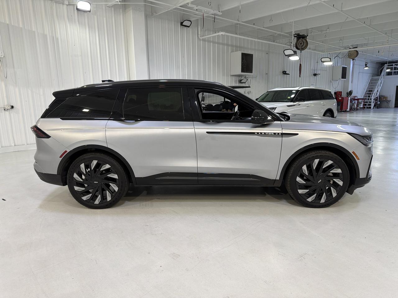 2025 Lincoln Nautilus Reserve San Antonio TX