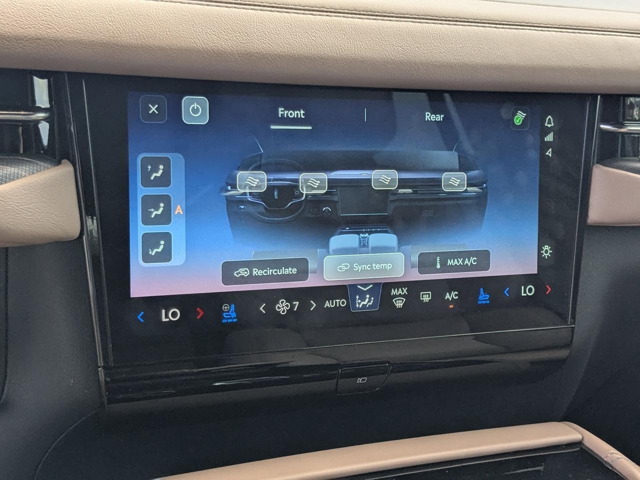 2025 Lincoln Navigator Black Label