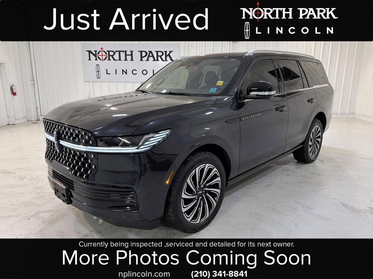 2025 Lincoln Navigator Black Label