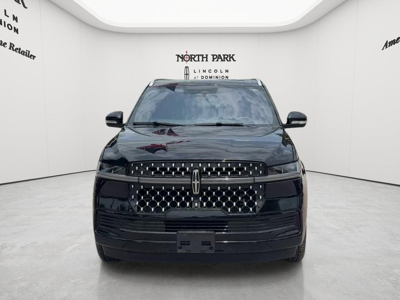 2025 Lincoln Navigator L Black Label