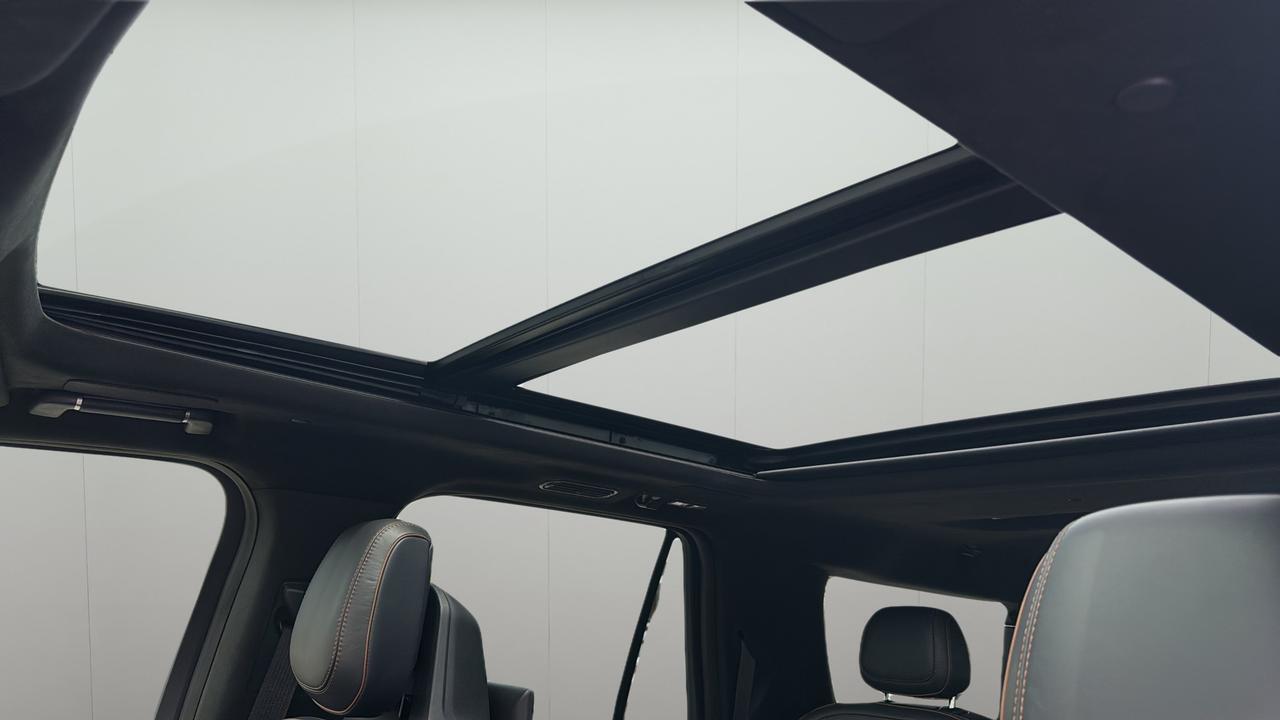 2025 Lincoln Navigator L Black Label