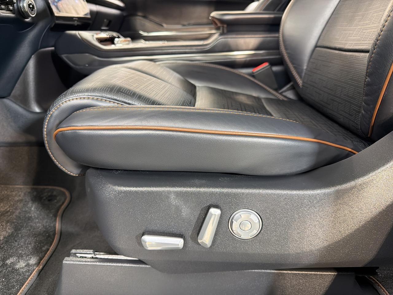 2025 Lincoln Navigator L Black Label Annapolis MD