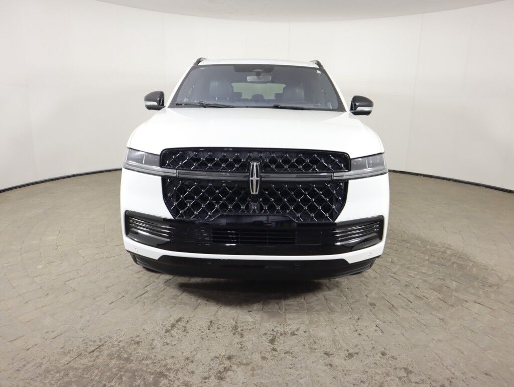 2025 Lincoln Navigator L Reserve 4x4 Maumee OH