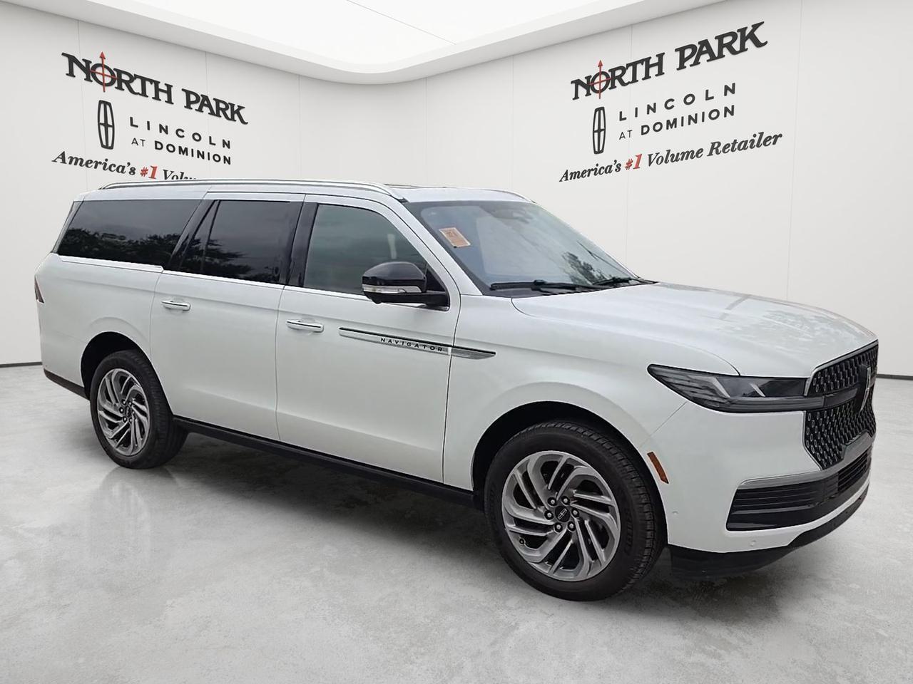 2025 Lincoln Navigator L Reserve