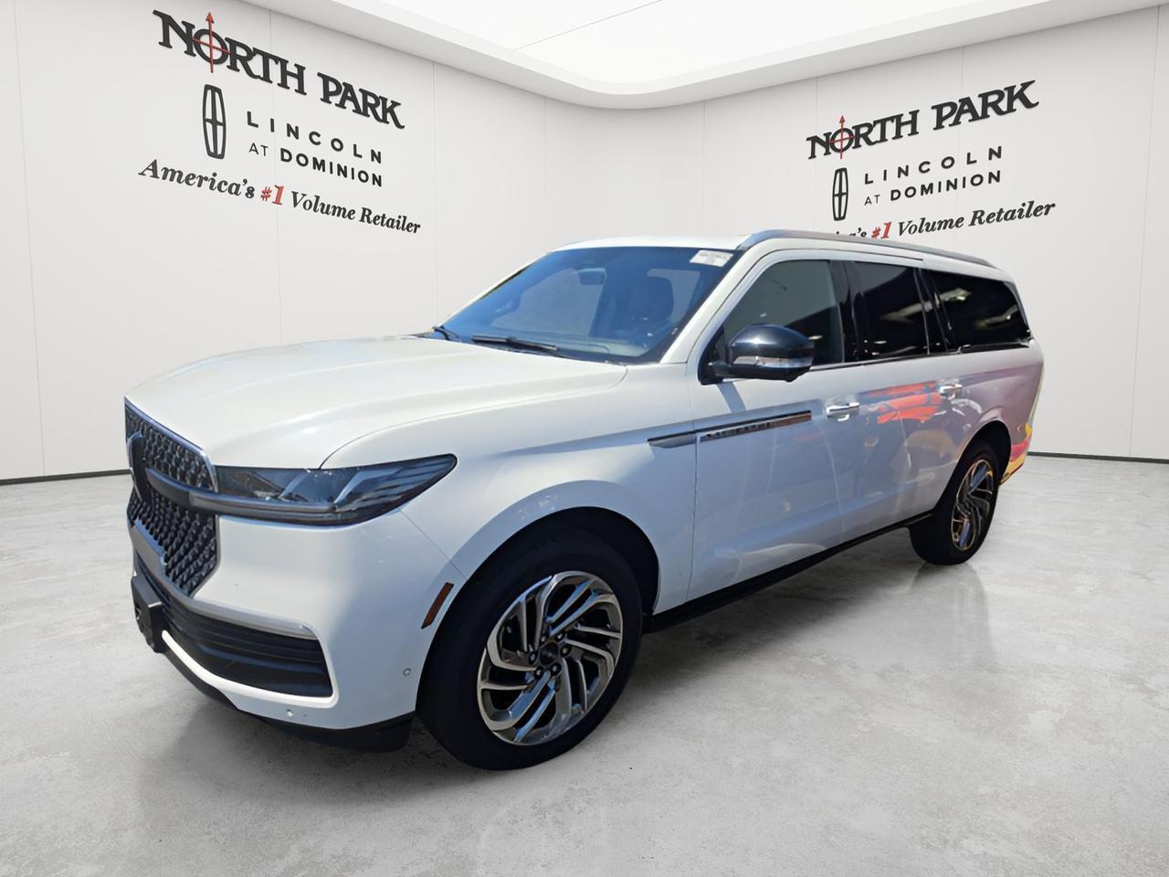 2025 Lincoln Navigator L Reserve