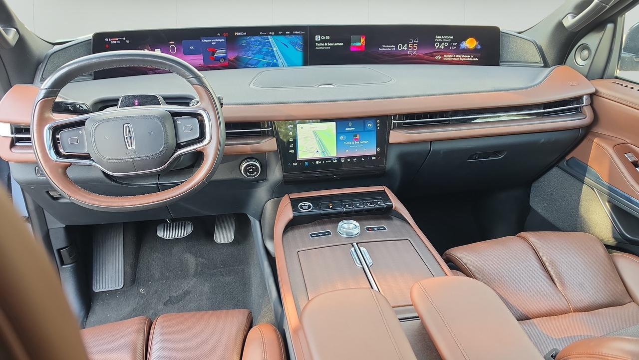 2025 Lincoln Navigator L Reserve