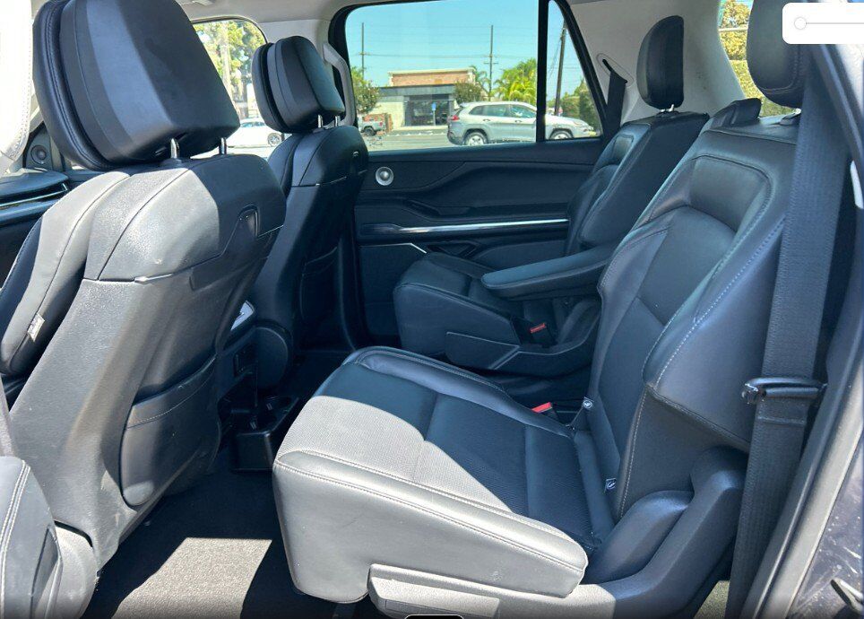 2025 Lincoln Navigator L Reserve