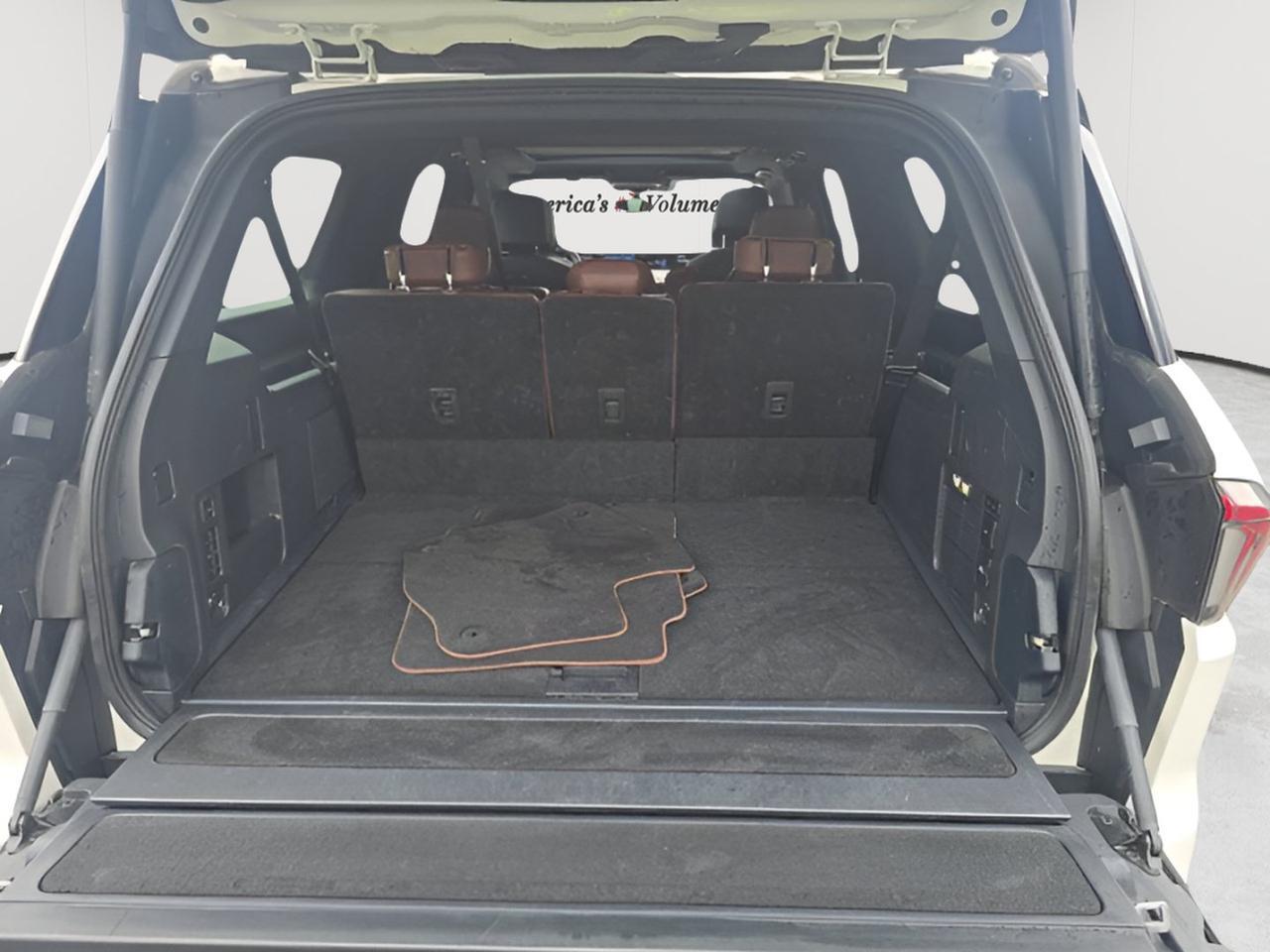2025 Lincoln Navigator L Reserve