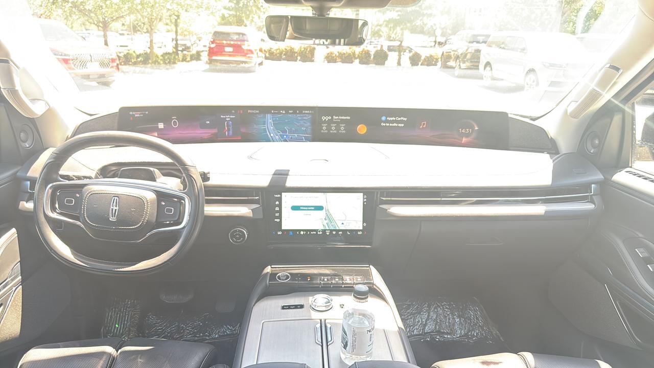 2025 Lincoln Navigator L Reserve