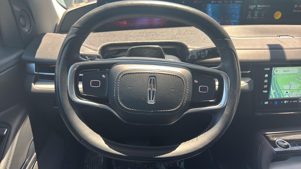 2025 Lincoln Navigator L Reserve