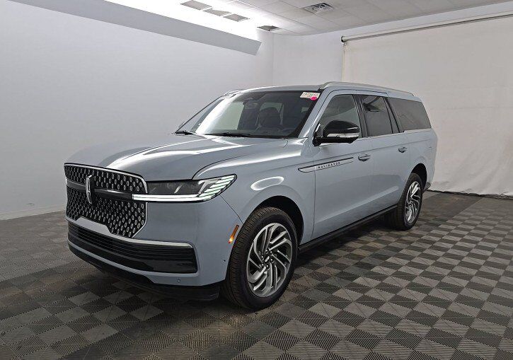 2025 Lincoln Navigator L Reserve