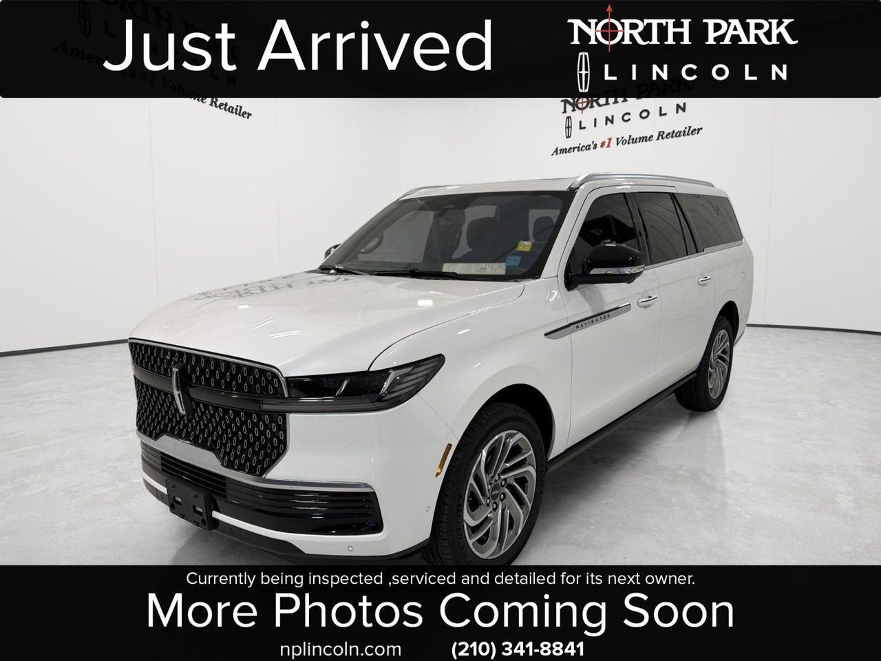 2025 Lincoln Navigator L Reserve