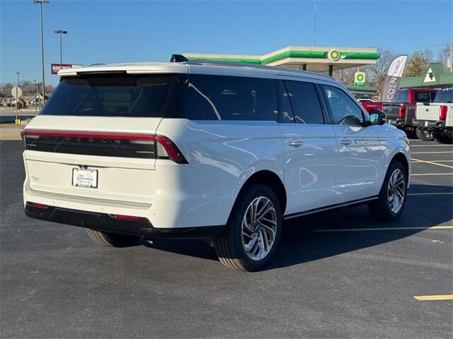 2025 Lincoln Navigator L Reserve