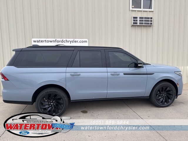 2025 Lincoln Navigator L Reserve