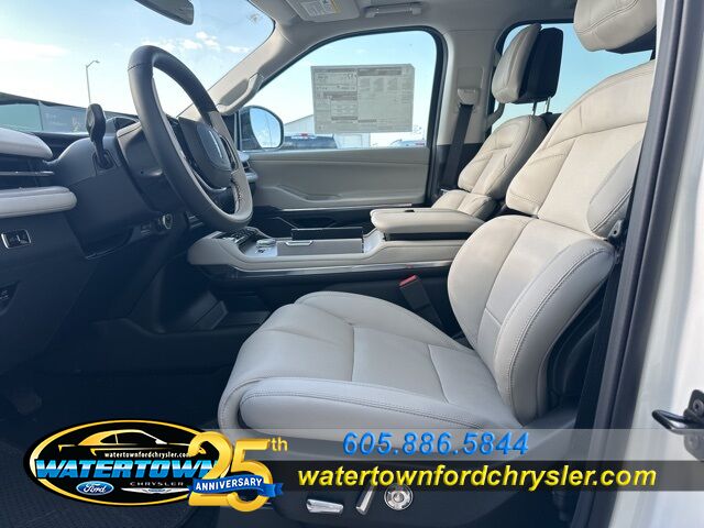 2025 Lincoln Navigator L Reserve Watertown SD