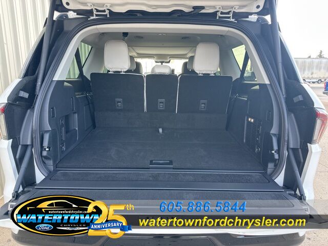 2025 Lincoln Navigator L Reserve Watertown SD