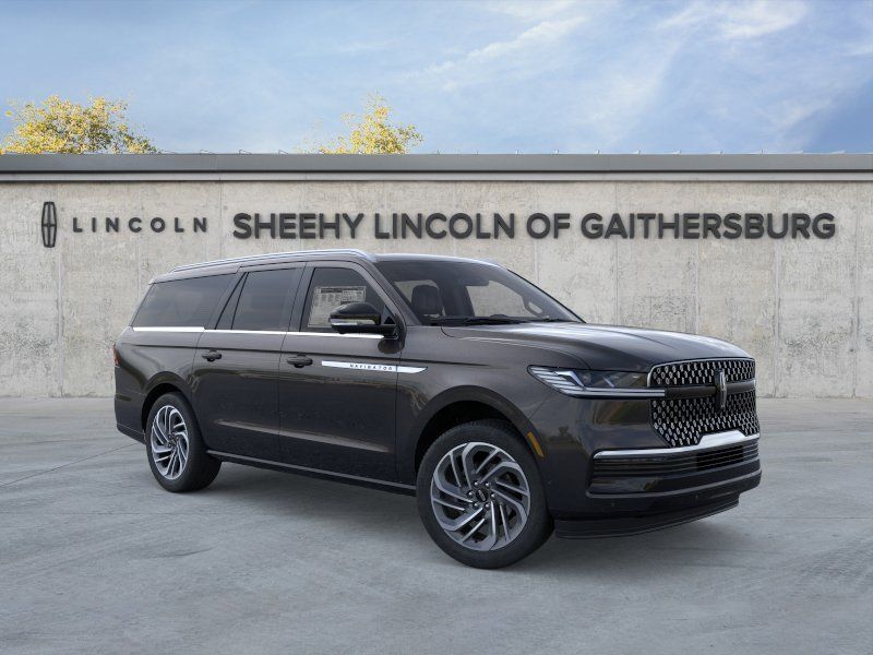 2025 Navigator L Reserve