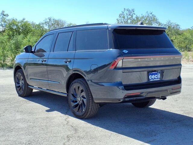 2025 Lincoln Navigator Reserve  TX