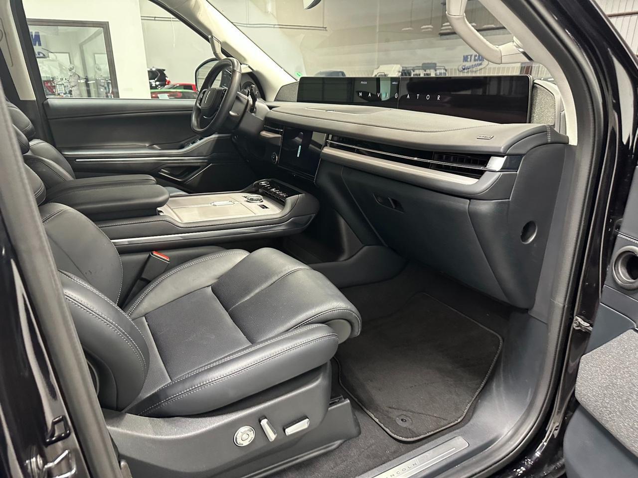 2025 Lincoln Navigator Reserve Houston TX