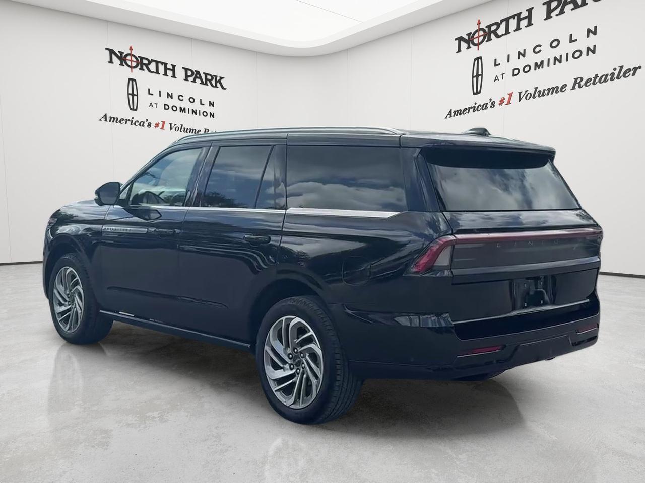 2025 Lincoln Navigator Reserve