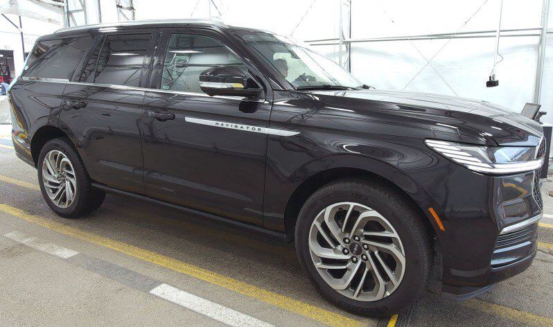 2025 Lincoln Navigator Reserve