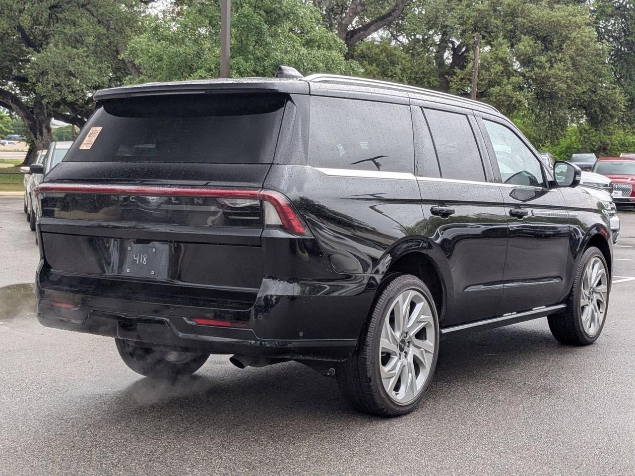2025 Lincoln Navigator Reserve