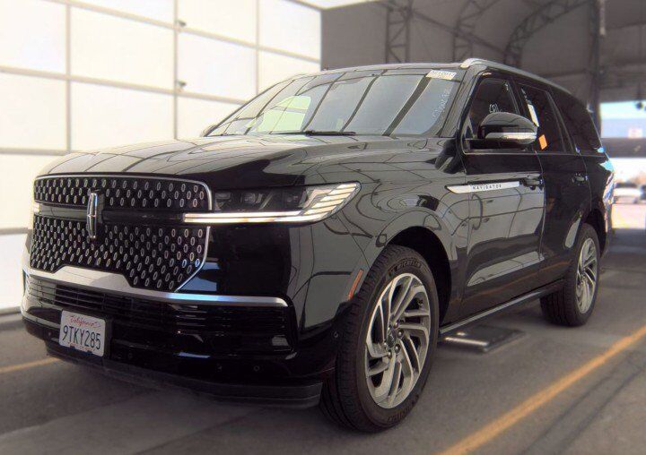 2025 Lincoln Navigator Reserve