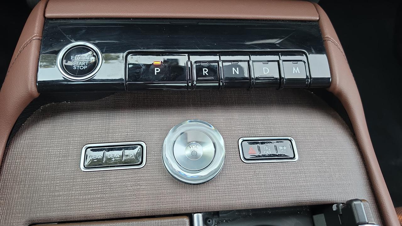 2025 Lincoln Navigator Reserve