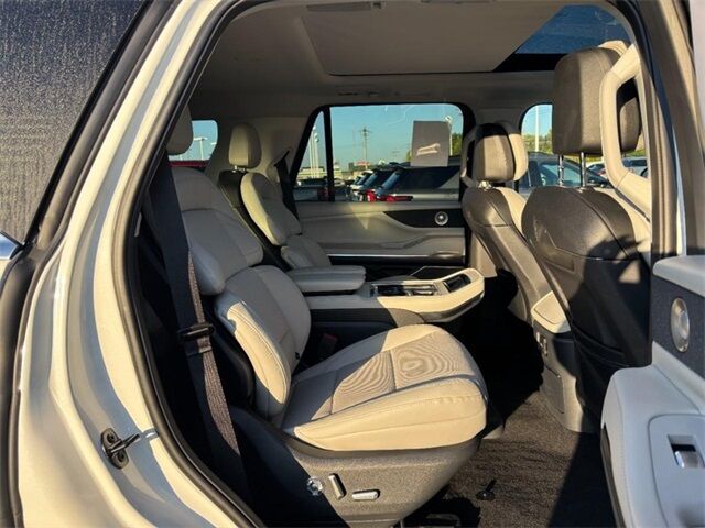 2025 Lincoln Navigator Reserve Washington MO