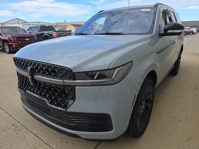 2025 Lincoln Navigator Reserve Watertown SD