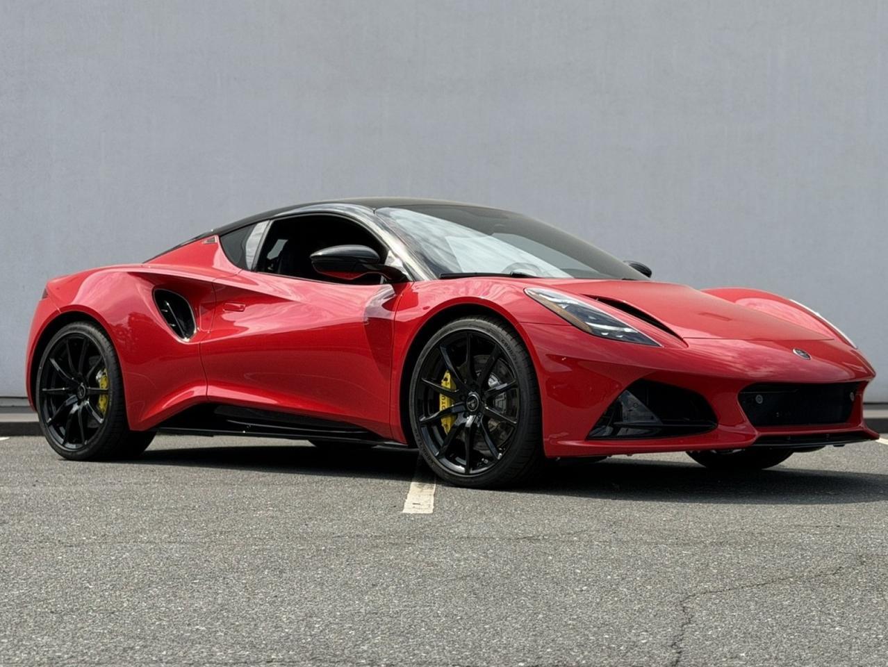 2025 Lotus Emira V6