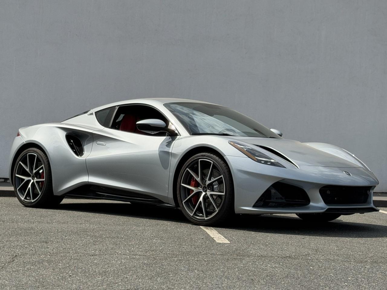 2025 Lotus Emira V6