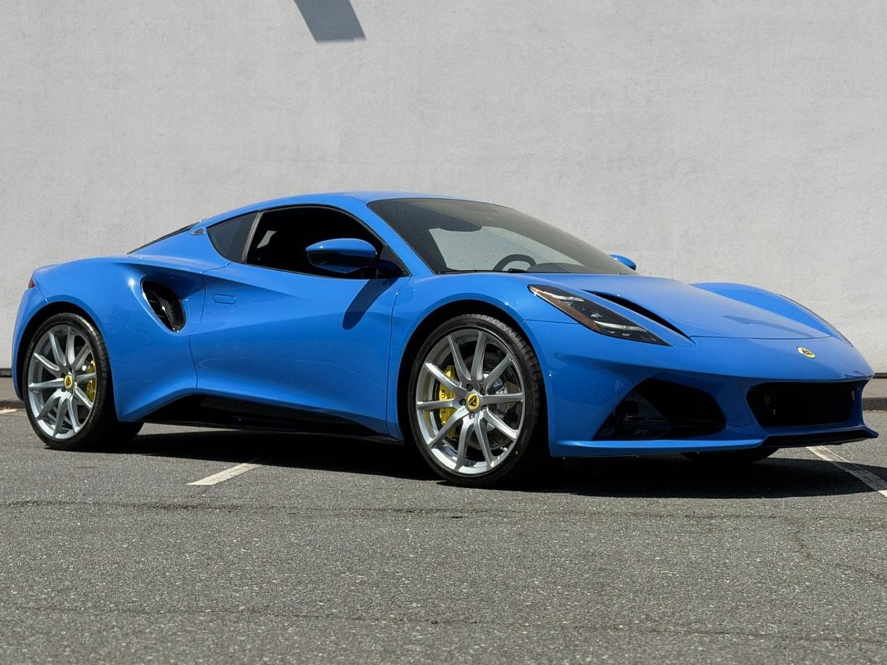 2025 Lotus Emira V6