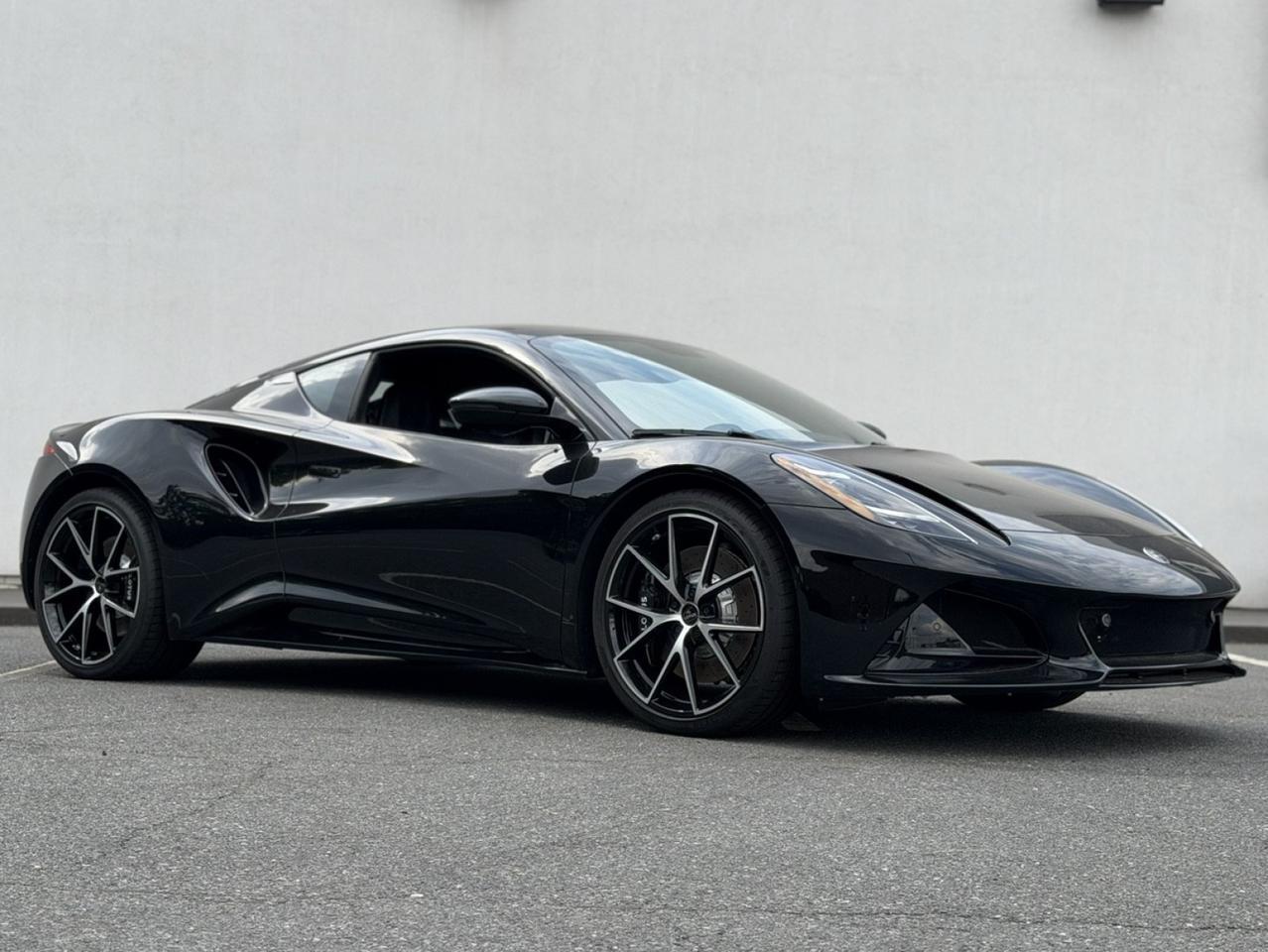 2025 Lotus Emira V6