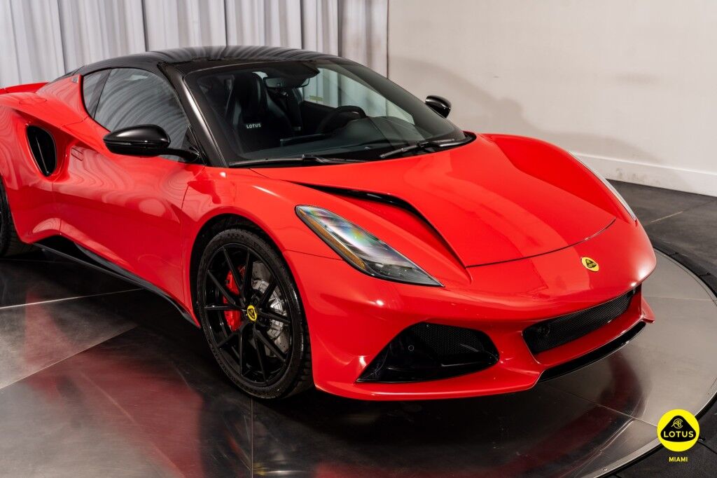 2025 Lotus Emira V6