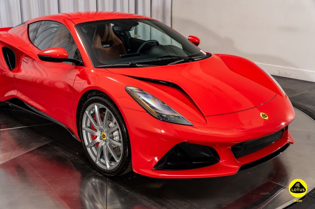 2025 Lotus Emira V6