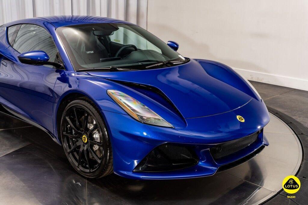 2025 Lotus Emira V6