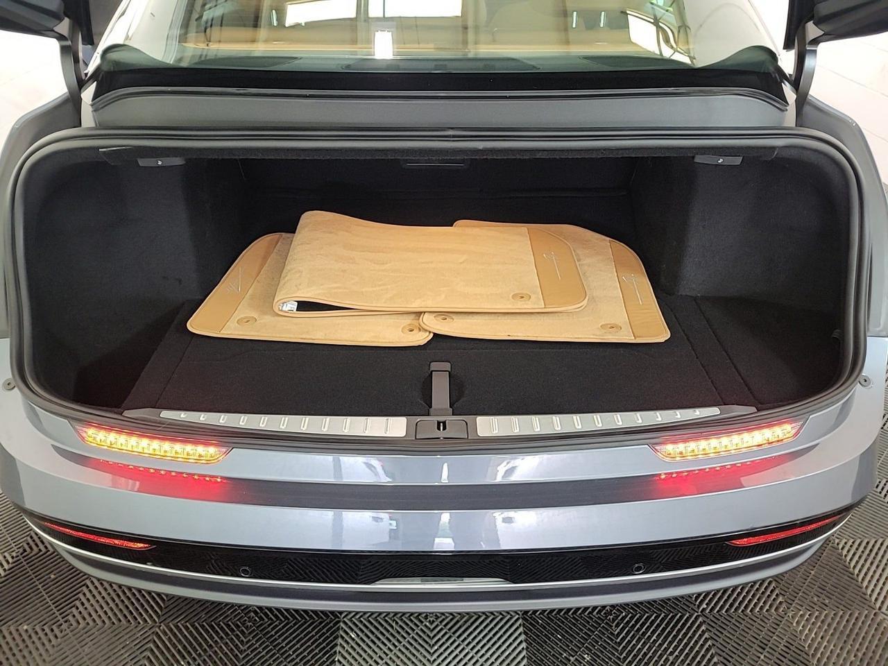 2025 Lucid Air Grand Touring Glass Canopy Roof / Adaptive Suspension Portland OR