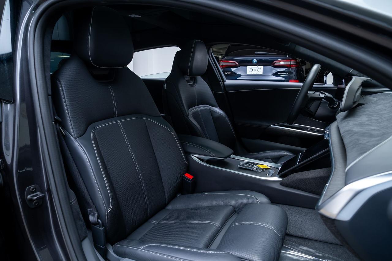 2025 Lucid Air Grand Touring Glass Canopy Roof / Ventilated Seats Portland OR