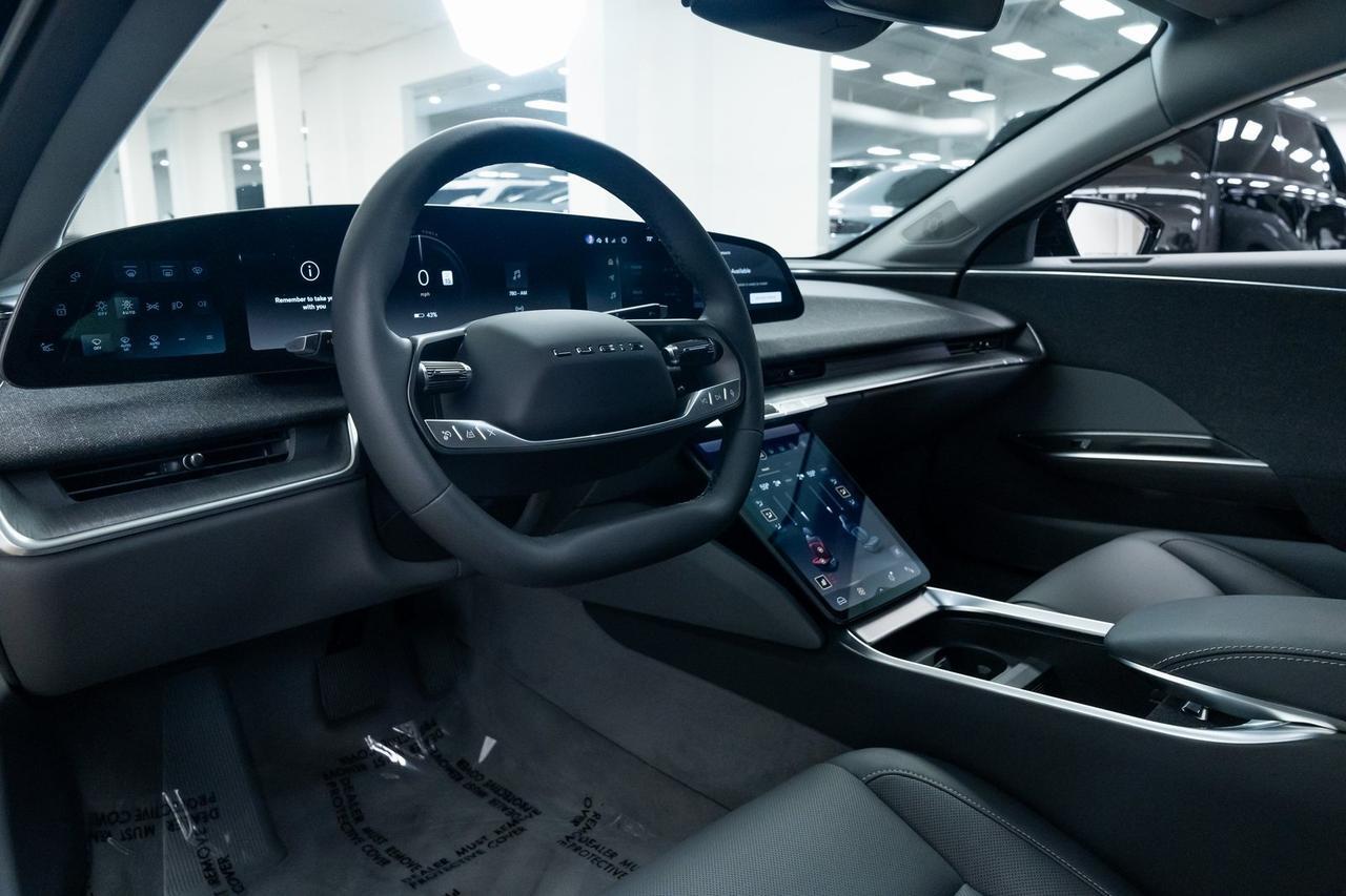 2025 Lucid Air Touring 1 Owner Heated Seats Surround View Camera Portland OR