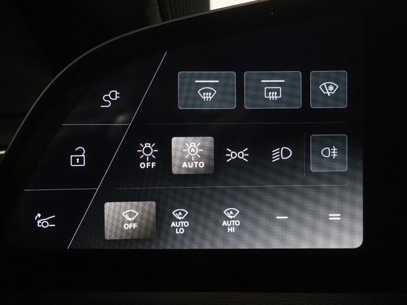 2025 Lucid Air Touring AWD *GLASS CANOPY ROOF, COMFORT & CONVENIENCE PKG, NAVIGATION, ADAPTIVE CRUISE, SAFETY ALERTS, 360 CAMERAS, NAPPA LEATHER, CLIMATE SEATS, HEATED STEERING, SURRREAL SOUND PRO, 20 INCH WHEELS Round Rock TX