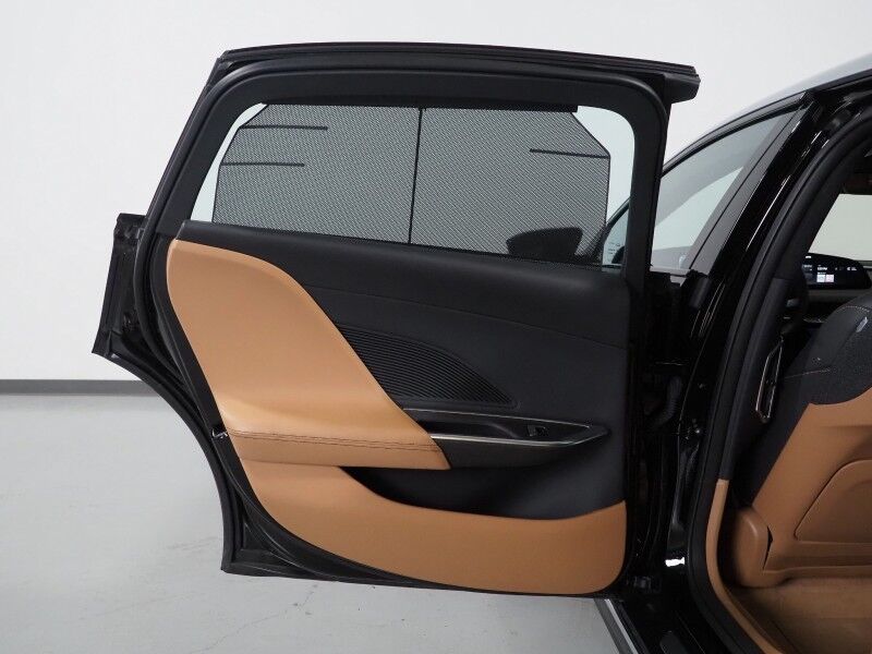 2025 Lucid Air Touring AWD *GLASS CANOPY ROOF, COMFORT & CONVENIENCE PKG, NAVIGATION, ADAPTIVE CRUISE, SAFETY ALERTS, 360 CAMERAS, NAPPA LEATHER, CLIMATE SEATS, HEATED STEERING, SURRREAL SOUND PRO, 20 INCH WHEELS Round Rock TX